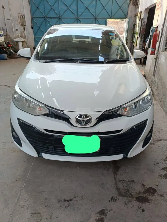 Toyota Yaris Sedan 2020 for Sale in Multan Image-1