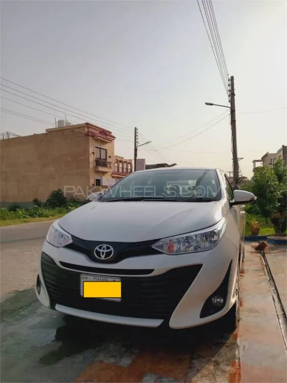 Toyota Yaris Sedan 2023 for Sale in Lahore Image-1