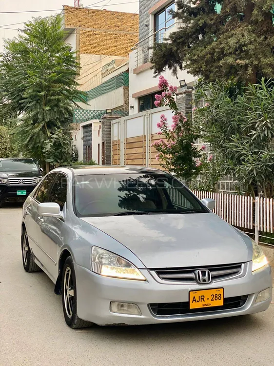 Honda Accord 2005 for Sale in Karachi Image-1