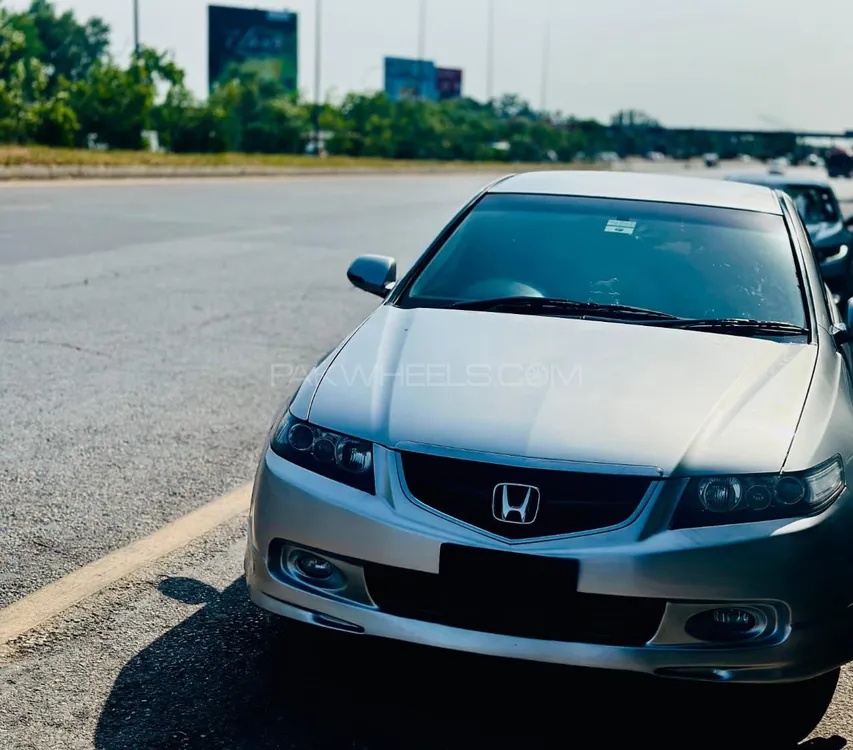Honda Accord 2003 for Sale in Islamabad Image-1