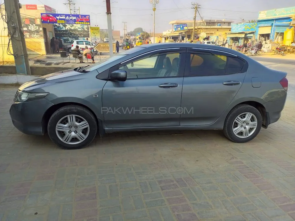 Honda City 2010 for Sale in Bahawalpur Image-1