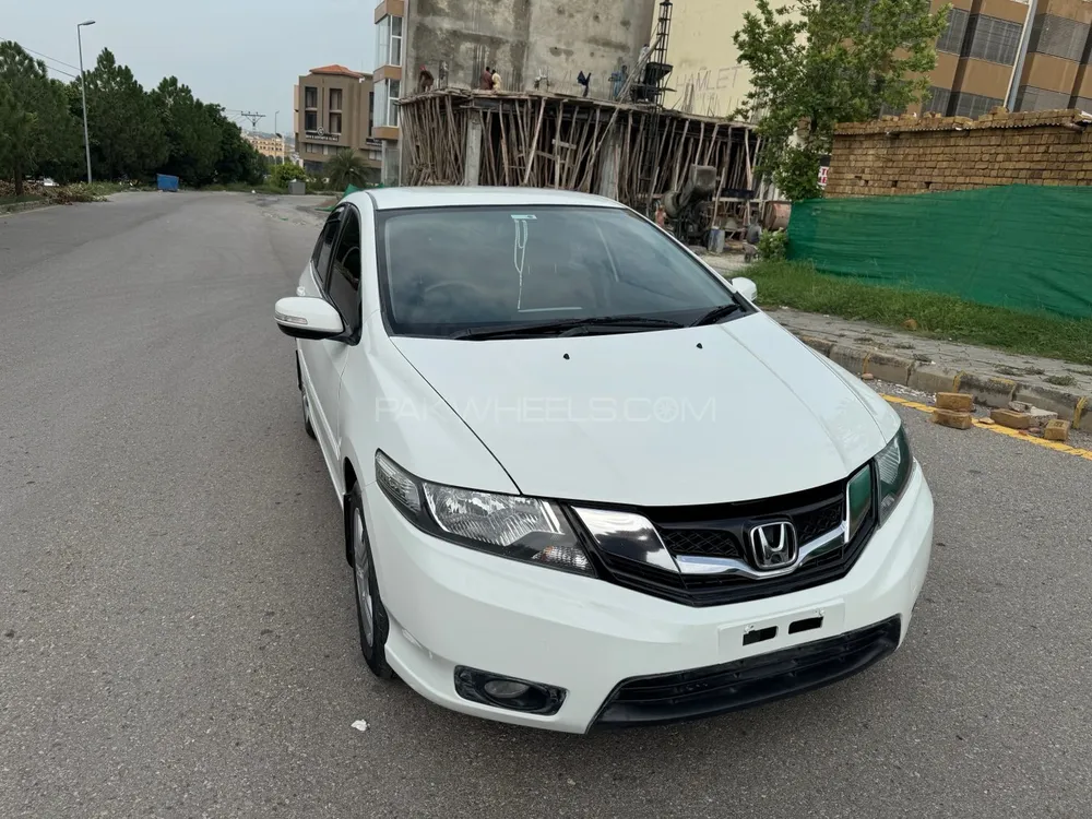 Honda City 2018 for Sale in Islamabad Image-1