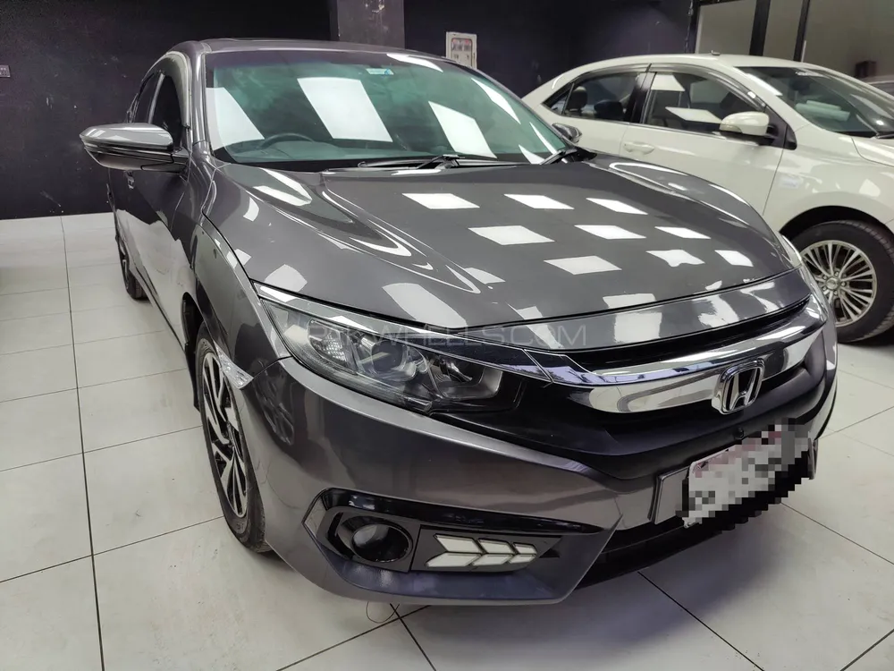 Honda Civic 2017 for Sale in Karachi Image-1
