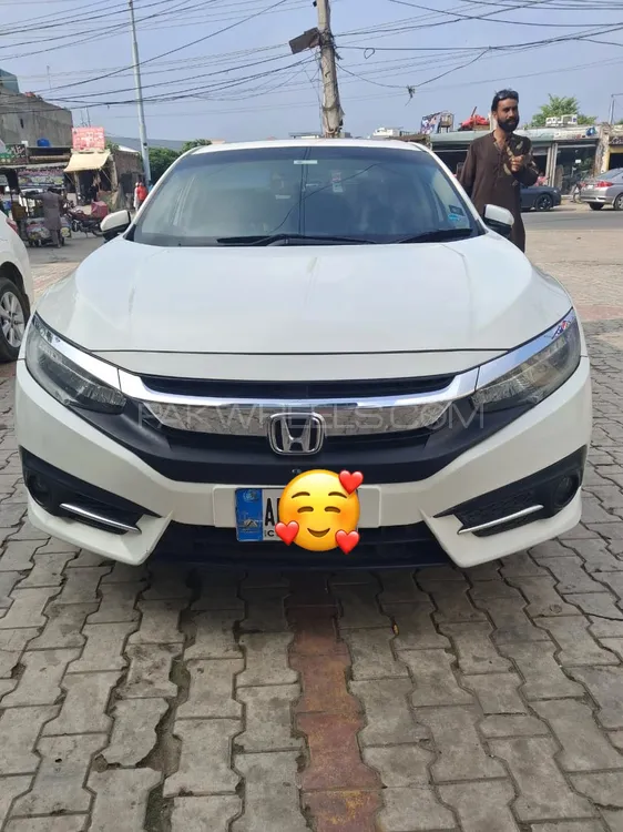 Honda Civic 2020 for Sale in Lahore Image-1