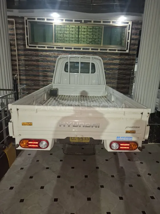 Hyundai H-100 2023 for Sale in Karachi Image-1