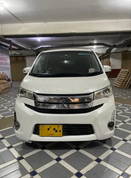 Mitsubishi EK Custom 2014 for Sale in Karachi Image-1