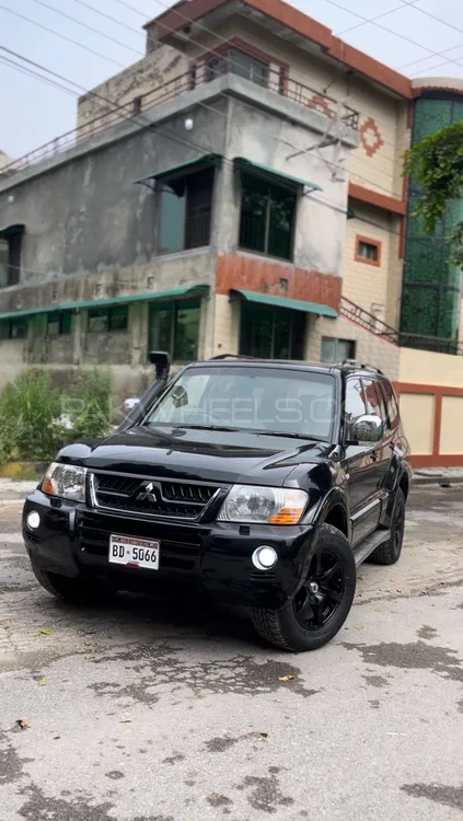 Mitsubishi Pajero 2006 for Sale in Rawalpindi Image-1