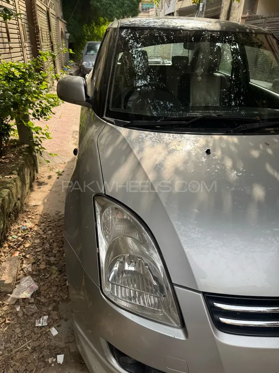 Suzuki Swift 2012 for Sale in Islamabad Image-1