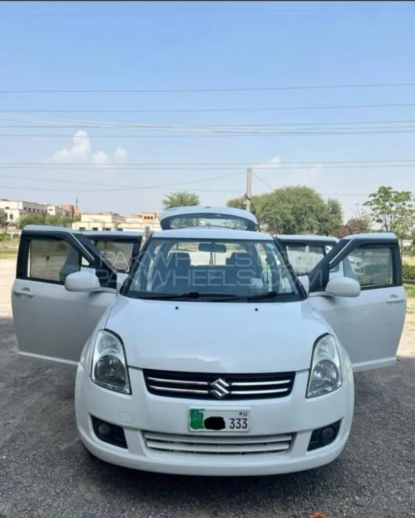 Suzuki Swift 2013 for Sale in Bahawalpur Image-1