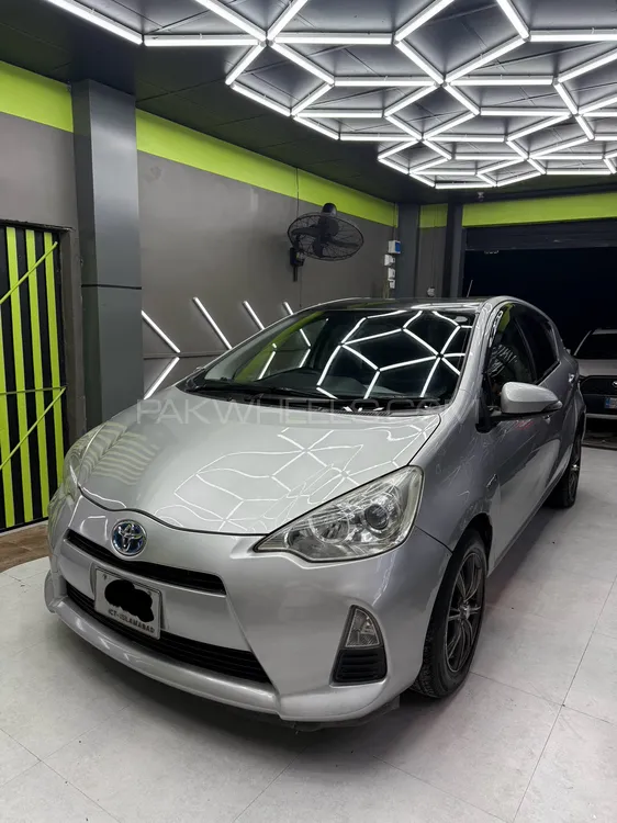 Toyota Aqua 2013 for Sale in Islamabad Image-1
