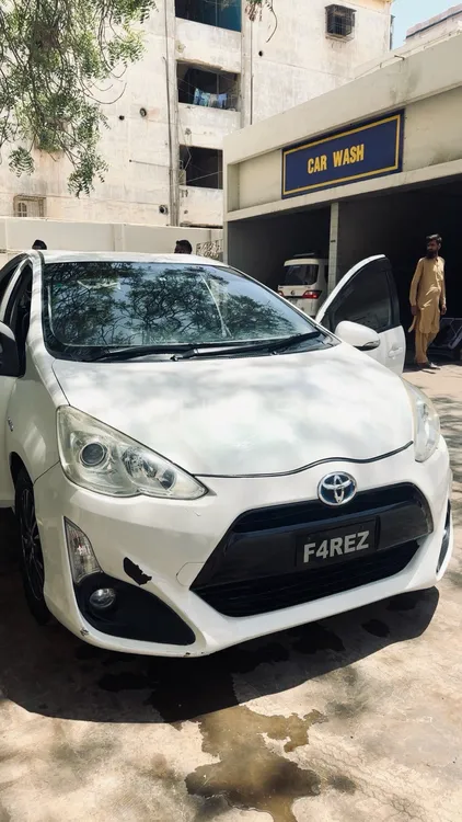 Toyota Aqua 2014 for Sale in Karachi Image-1