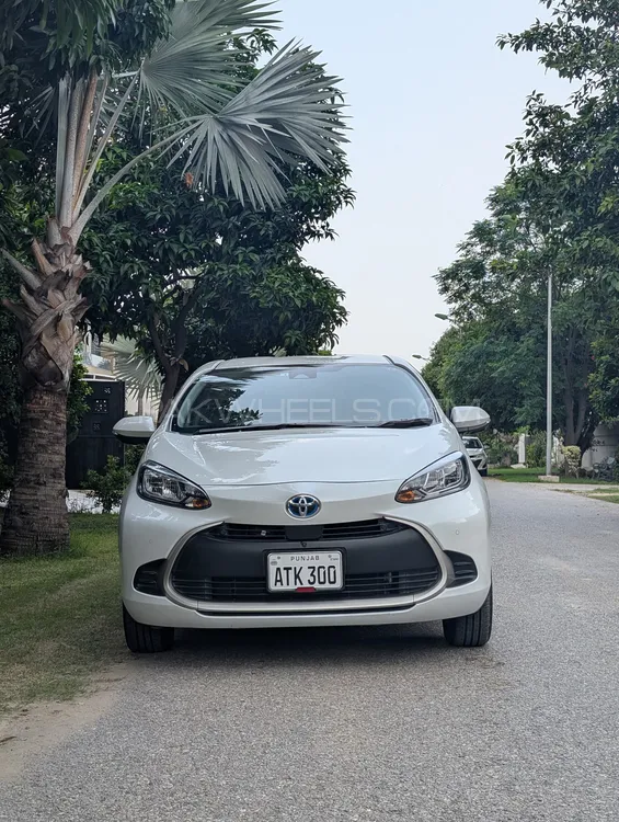 Toyota Aqua 2022 for Sale in Lahore Image-1