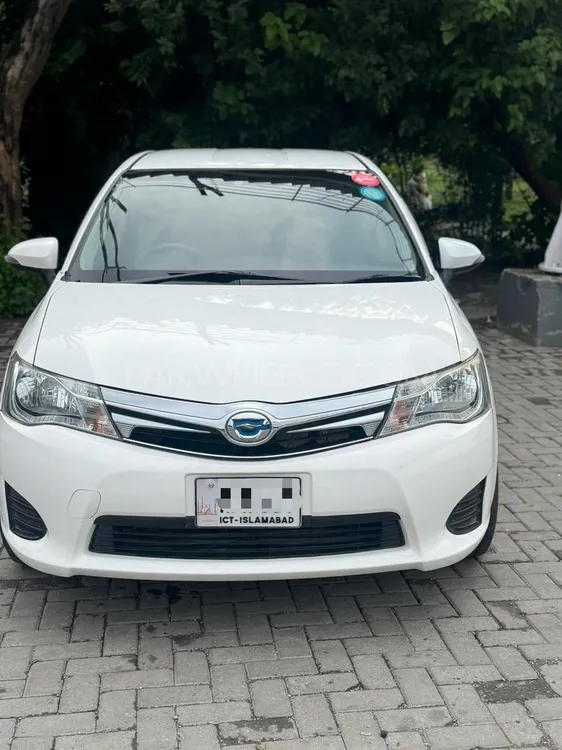 Toyota Corolla Fielder 2014 for Sale in Islamabad Image-1