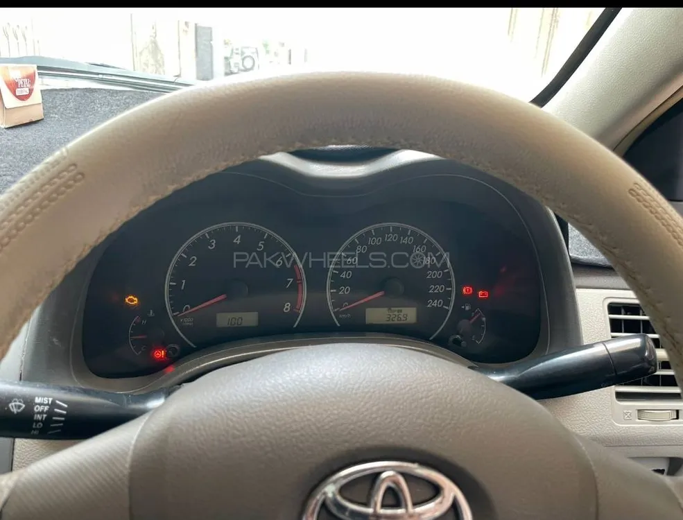 Toyota Corolla 2011 for Sale in Peshawar Image-1