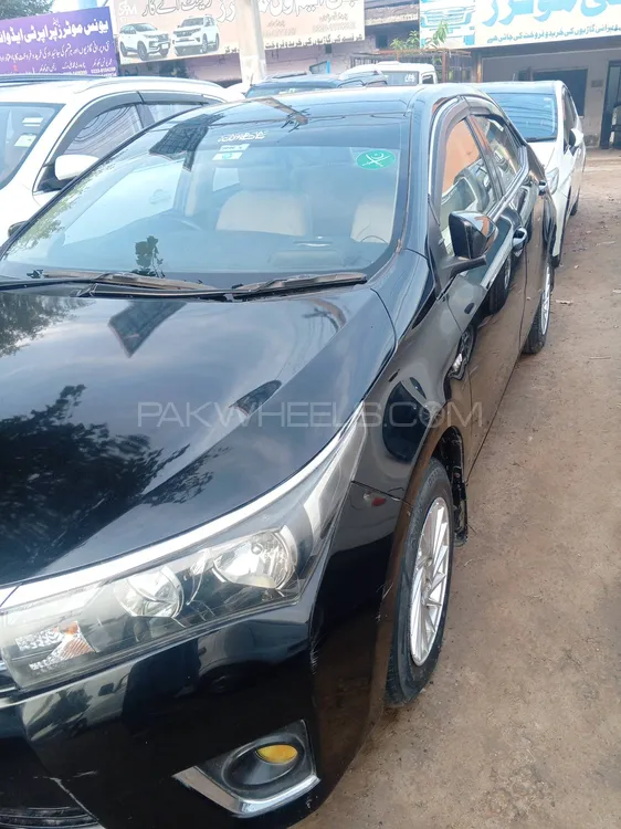 Toyota Corolla 2015 for Sale in Gujranwala Image-1
