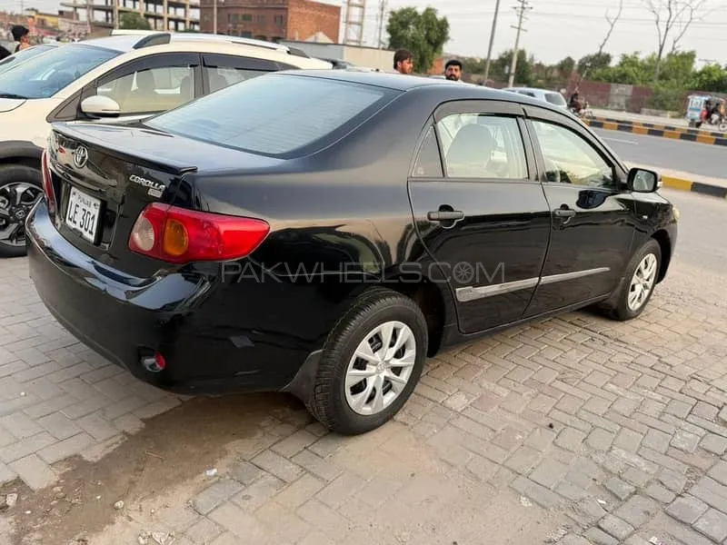 Toyota Corolla 2011 for Sale in Gujranwala Image-1