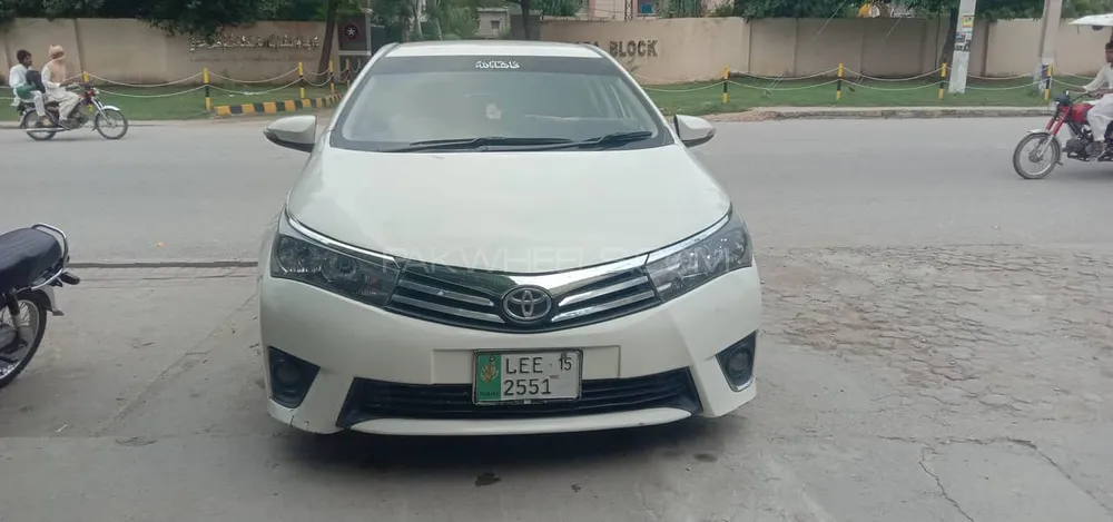 Toyota Corolla 2015 for Sale in Jhelum Image-1