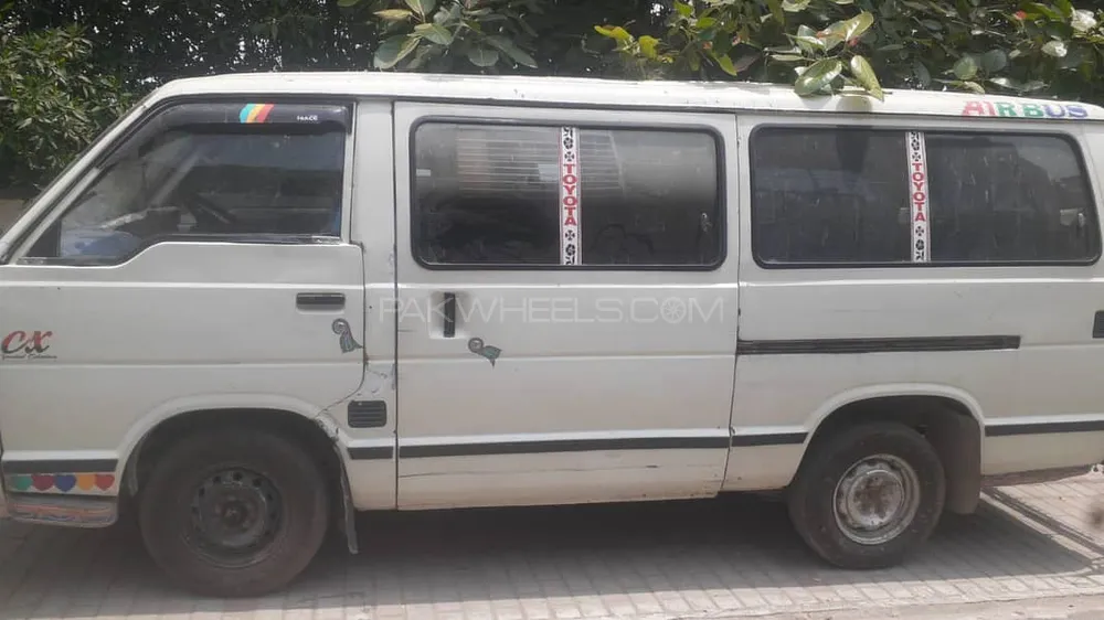 Toyota Hiace 1988 for Sale in Lahore Image-1