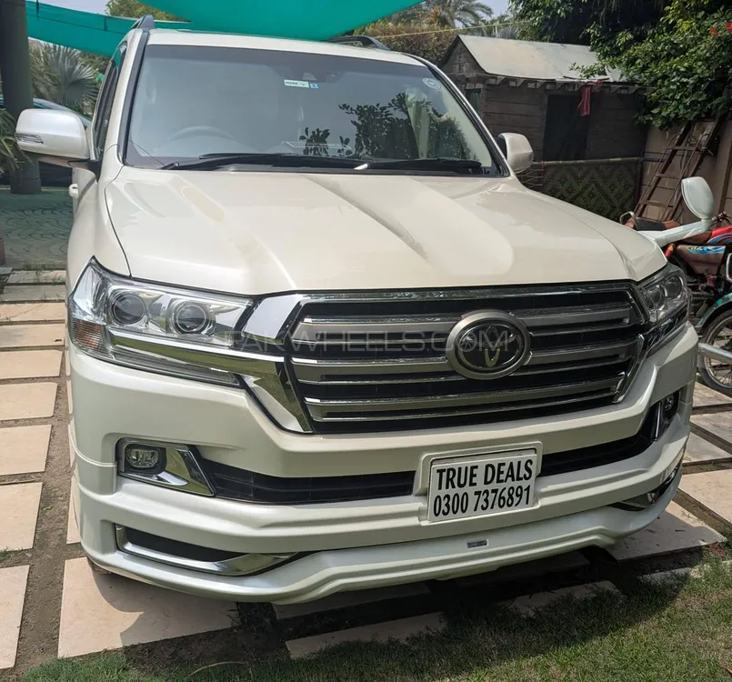 Toyota Land Cruiser 2016 for Sale in Lahore Image-1