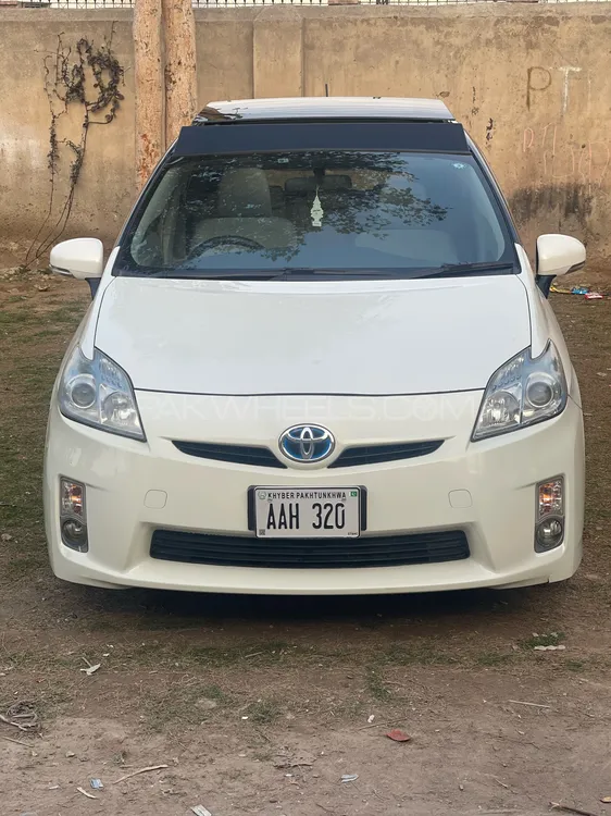 Toyota Prius 2009 for Sale in Peshawar Image-1