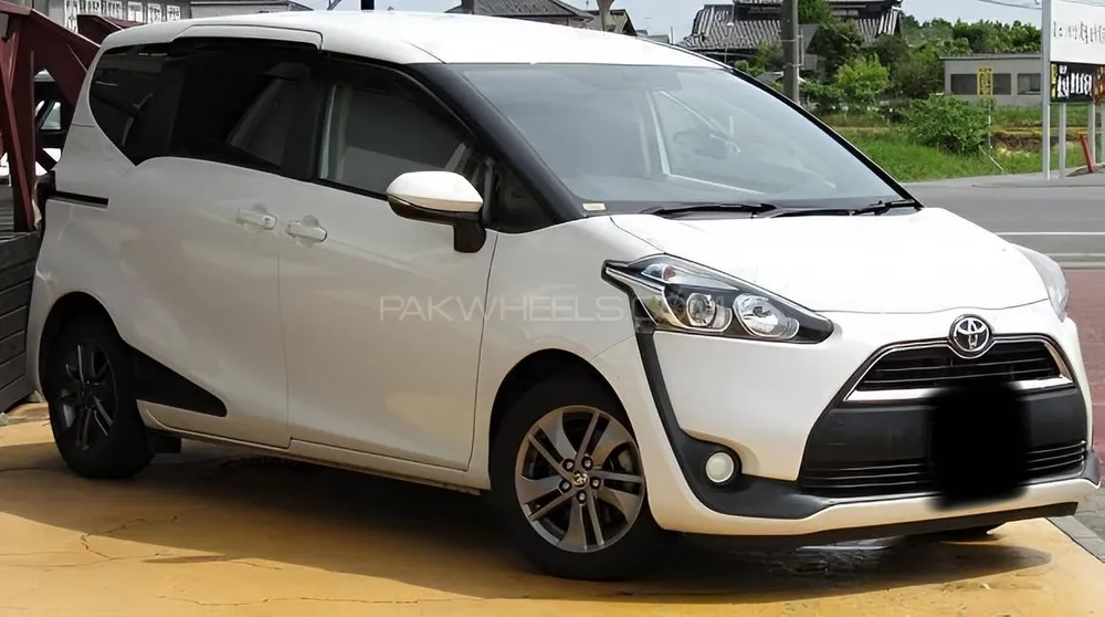 Toyota Sienta 2017 for Sale in Sheikhupura Image-1