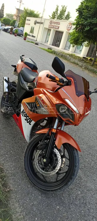 Aprilia SPORTCITY CUBE 125 - 200 - 300 2023 for Sale Image-1