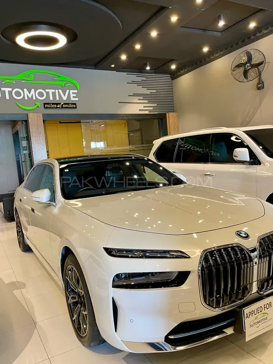 بی ایم ڈبلیو 7 سیریز 2023 for Sale in اسلام آباد Image-1