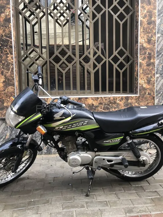 Honda CG 125 Deluxe 2017 for Sale Image-1