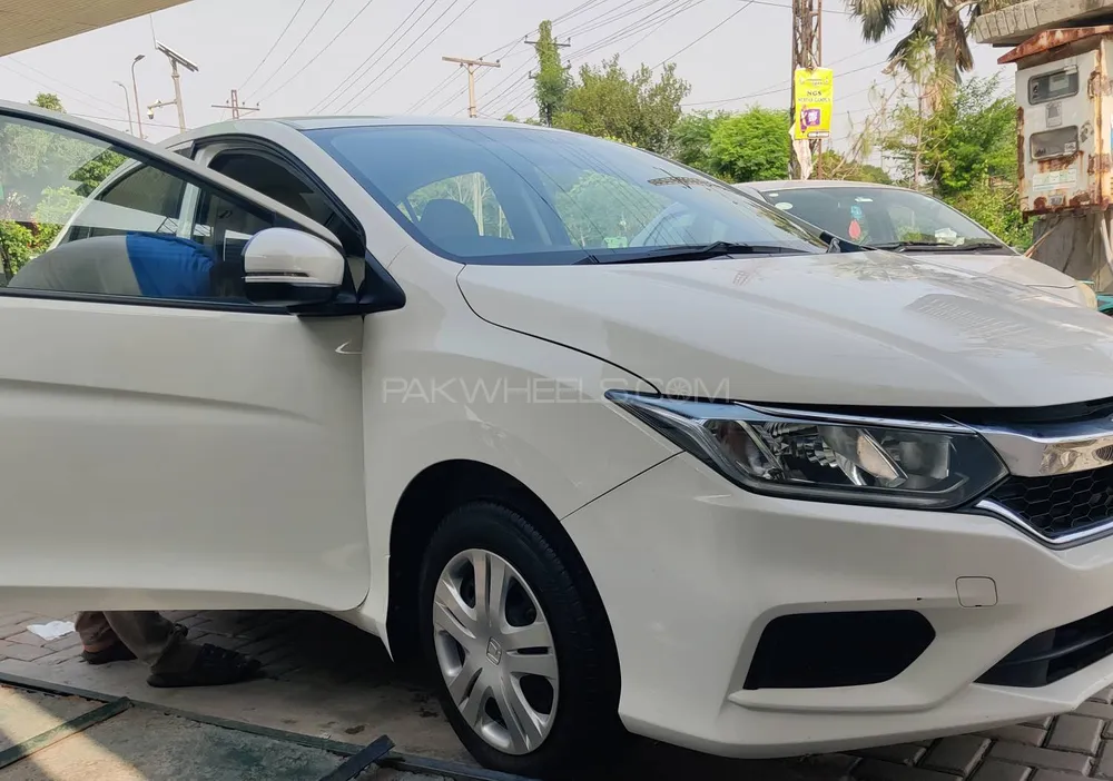 Honda City 2021 for Sale in Lahore Image-1