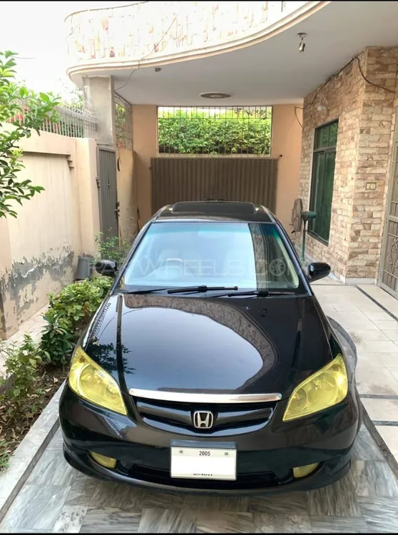Honda Civic 2005 for Sale in Multan Image-1