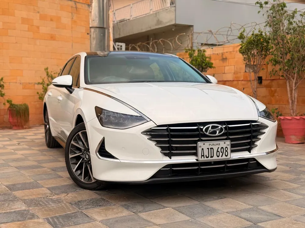 Hyundai Sonata 2022 for Sale in Lahore Image-1