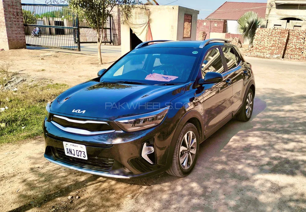 KIA Stonic 2023 for Sale in Lahore Image-1