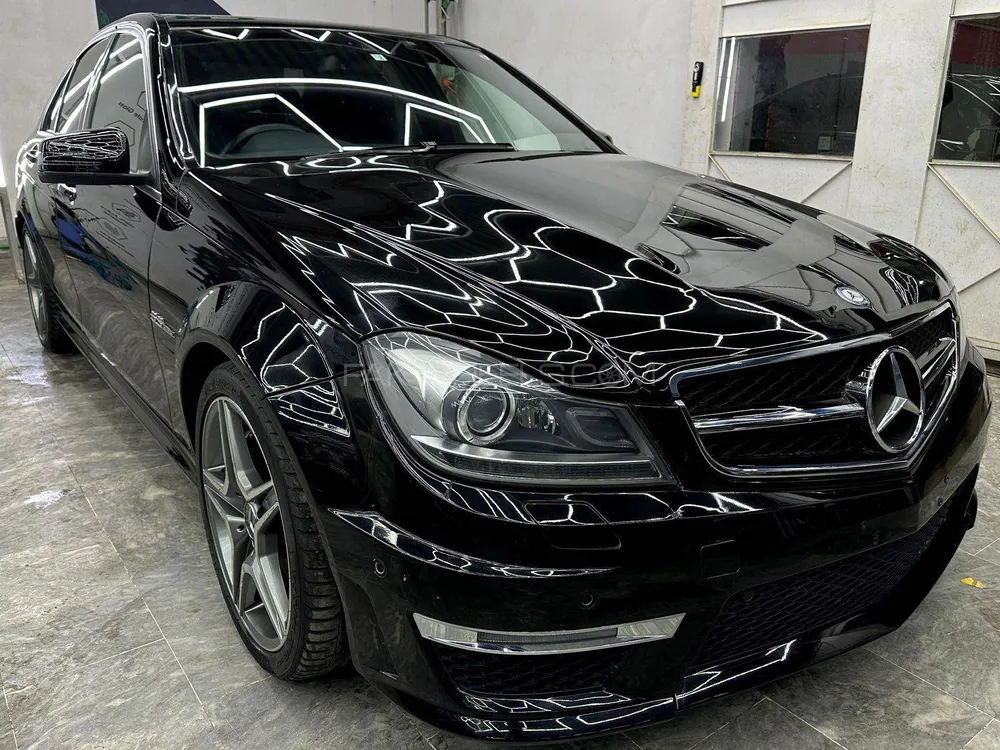 Mercedes Benz C Class 2012 for Sale in Karachi Image-1