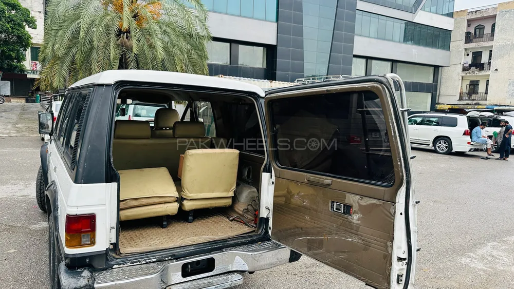 Mitsubishi Pajero 1989 for Sale in Islamabad Mitsubishi Pajero 1989 for Sale in Islamabad Image-10