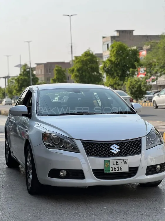 سوزوکی کیزاشی 2015 for Sale in لاہور Image-1