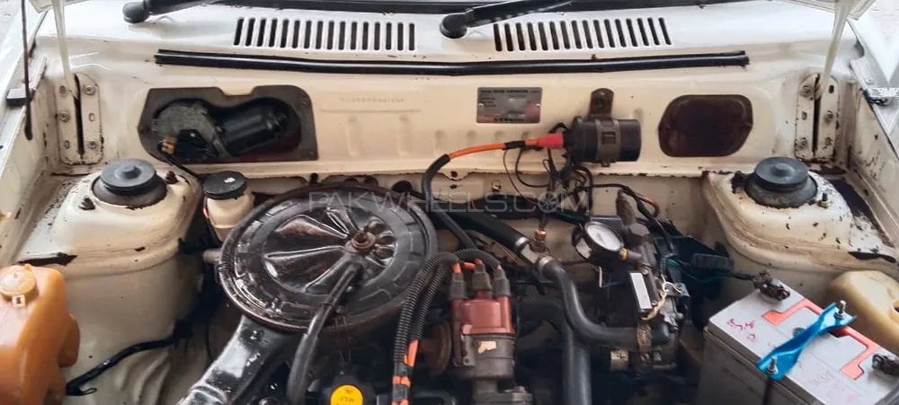 Suzuki Mehran 2004 for Sale in Peshawar Image-1