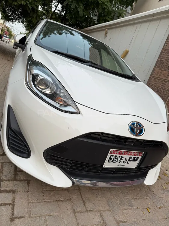 Toyota Aqua 2020 for Sale in Hyderabad Image-1