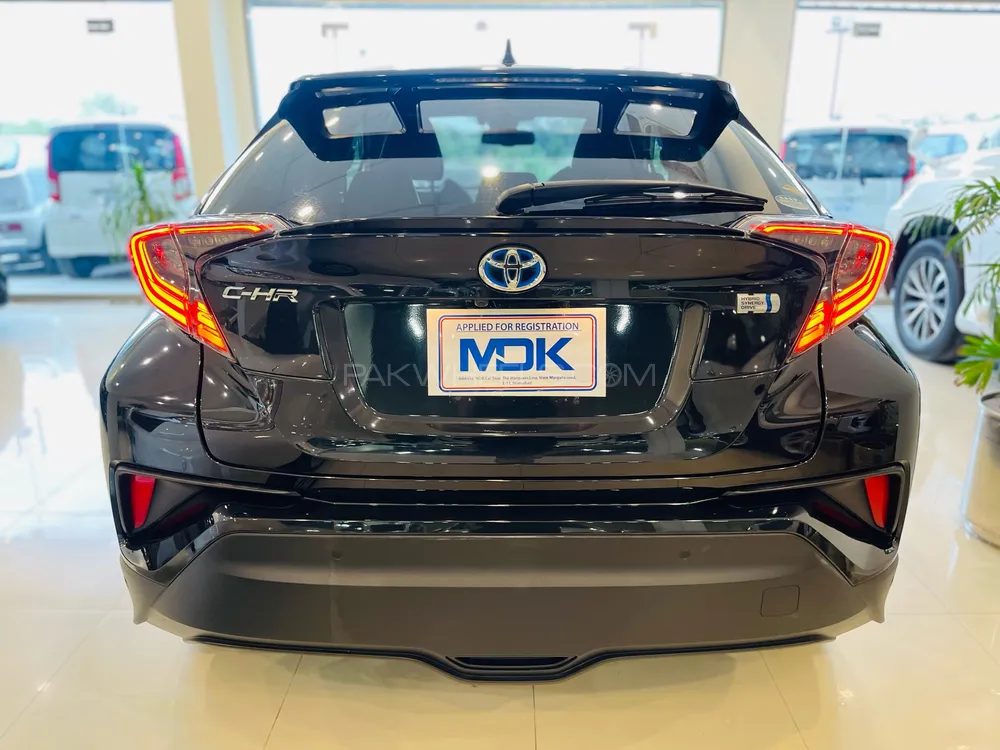 Toyota C-HR 2018 for Sale in Islamabad Toyota C-HR 2018 for Sale in Islamabad Image-5