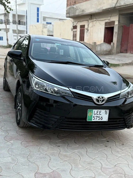 Toyota Corolla 2018 for Sale in Islamabad Image-1