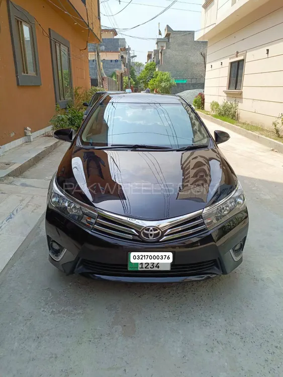 Toyota Corolla 2015 for Sale in Lahore Image-1
