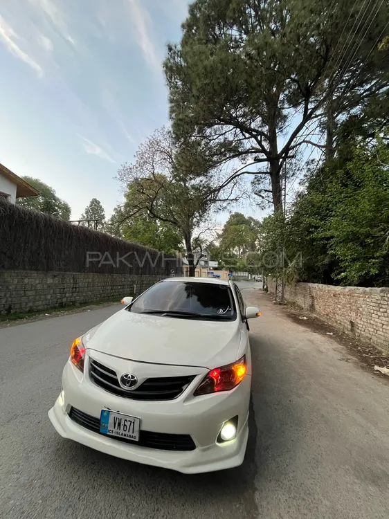 Toyota Corolla 2012 for Sale in Abbottabad Image-1