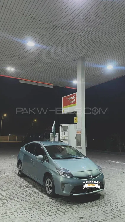 Toyota Prius 2012 for Sale in Islamabad Image-1
