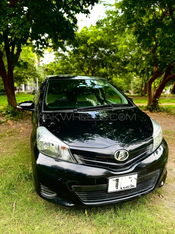 Toyota Vitz 2014 for Sale in Rawalpindi Image-1