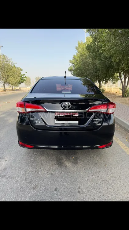 Toyota Yaris Sedan 2022 for Sale in Karachi Image-1