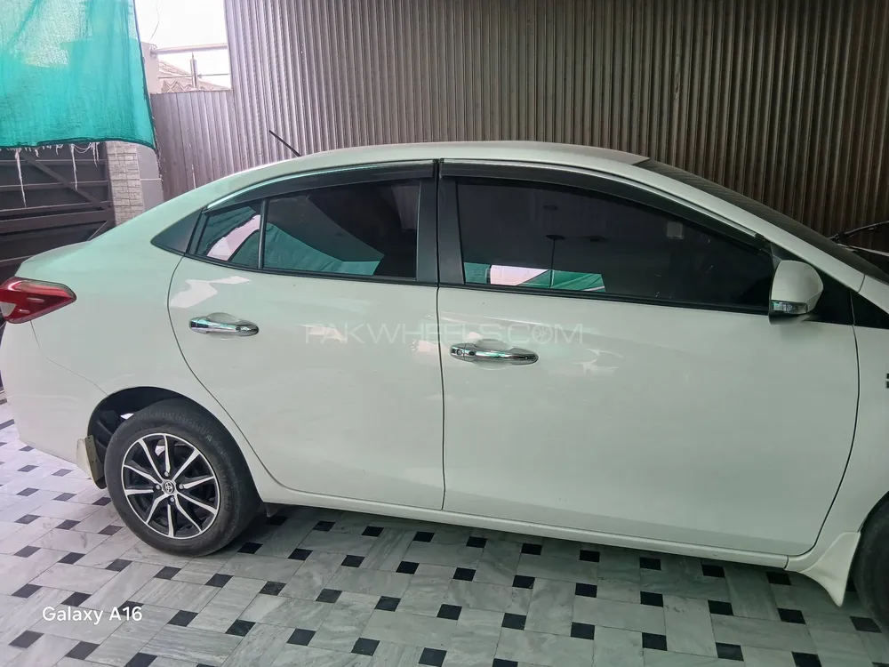 Toyota Yaris Sedan 2023 for Sale in Faisalabad Image-1