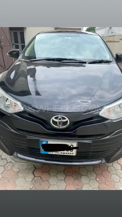 Toyota Yaris Sedan 2021 for Sale in Islamabad Image-1