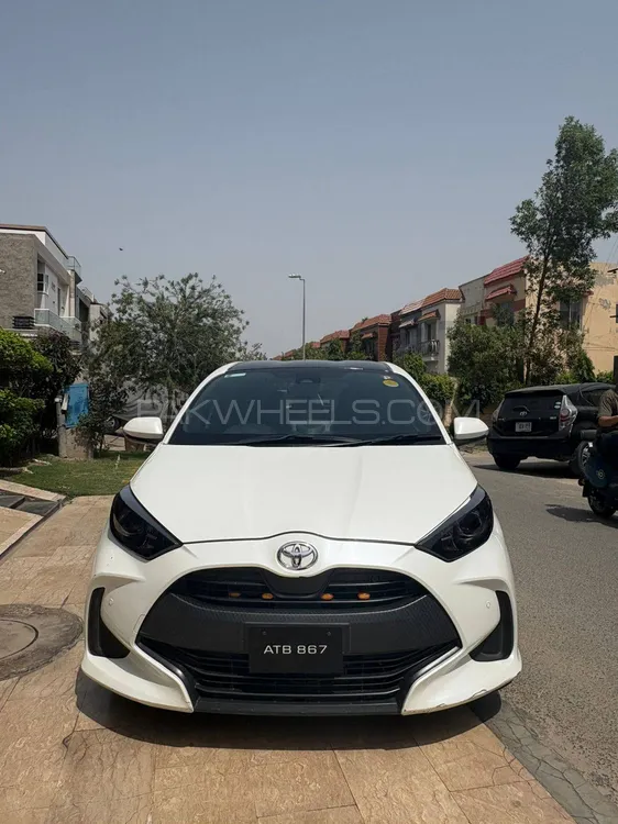 Toyota Yaris Hatchback 2021 for Sale in Lahore Image-1