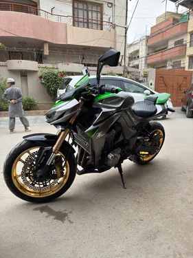 Kawasaki Z1000 2014