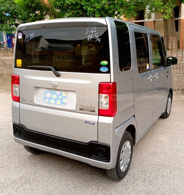 Daihatsu Wake 2025 for Sale in Lahore Image-1