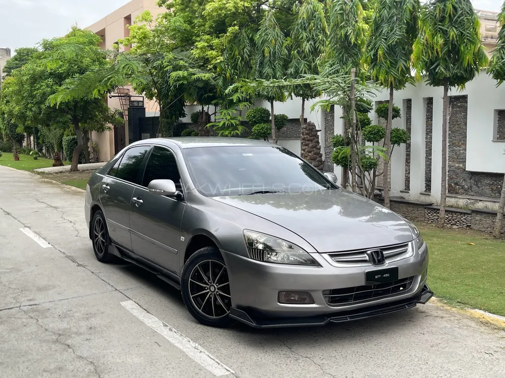 Honda Accord 2005 for Sale in Lahore Image-1